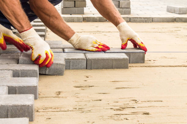 Best Professional Driveway Pavers  in Earlimart, CA