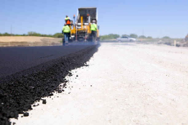 Best Commercial Driveway Pavers  in Earlimart, CA