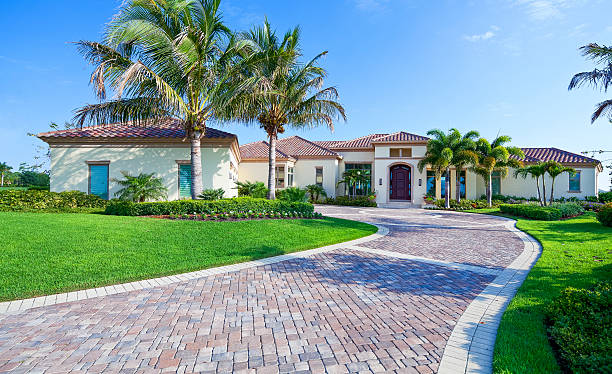 Best Decorative Driveway Pavers  in Earlimart, CA